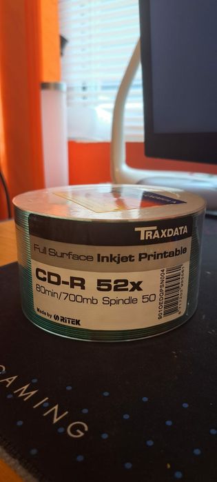 CD-uri printabile( 0,20 bani/buc.) ambalate la pachet de 50 bucati