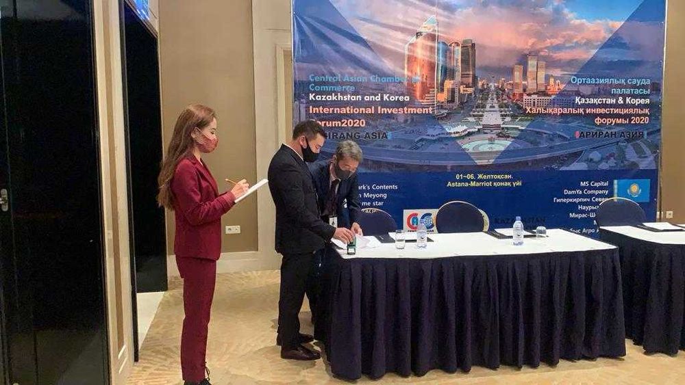 Устные переводы (синхронный, последовательный)