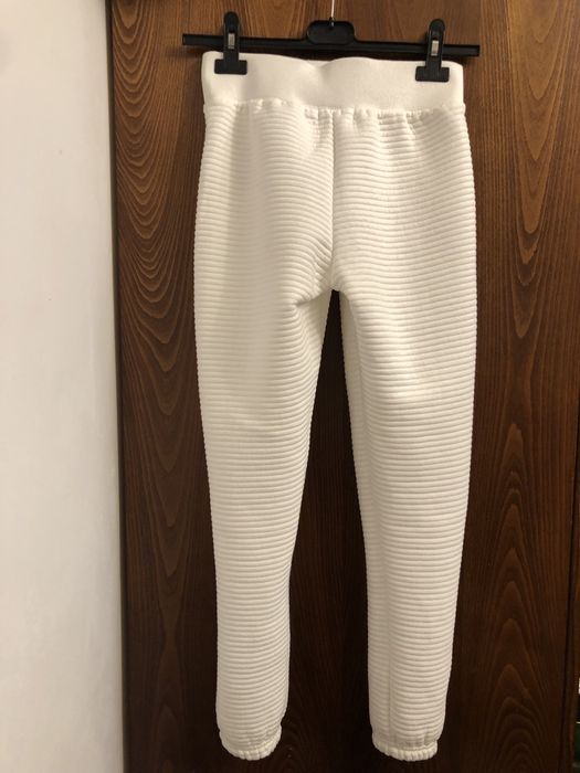 Pantaloni de trening Primark fete 152 cm