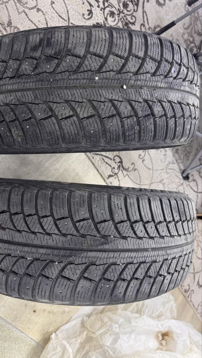 Баллоны зимние R17 2 штуки