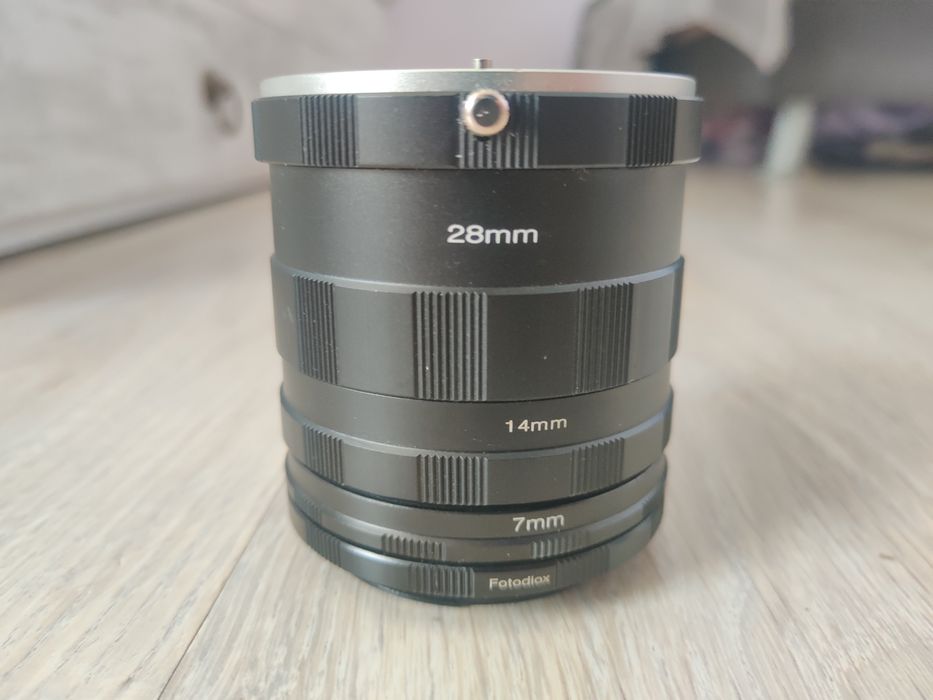 Canon 600D + Обективи и аксесоари