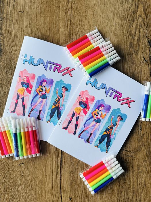 Книжки за оцветяване Kpop demon hunters Ловци на демони