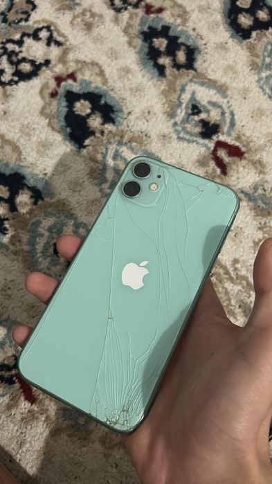 Айфон 11 128гб продам