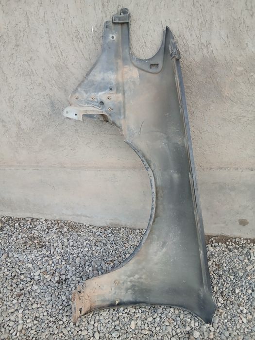 Крыло на Audi С4