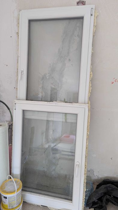 Set 4 ferestre PVC termopan alb/gri - 13.6 mp – Stare f buna – Brașov