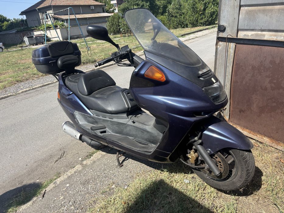 Yamaha majesty 250