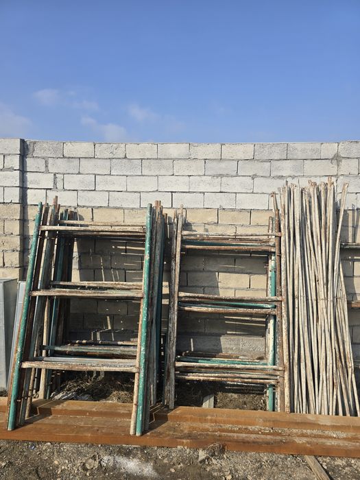 Lesalar sotiladi 1 komplegi 450ming so'm