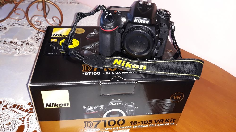 Nikon D7100 body + obiectiv 18-105 nou la cutie factura 36251  cadre