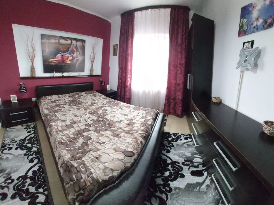 De închiriat apartament cu 2 camere