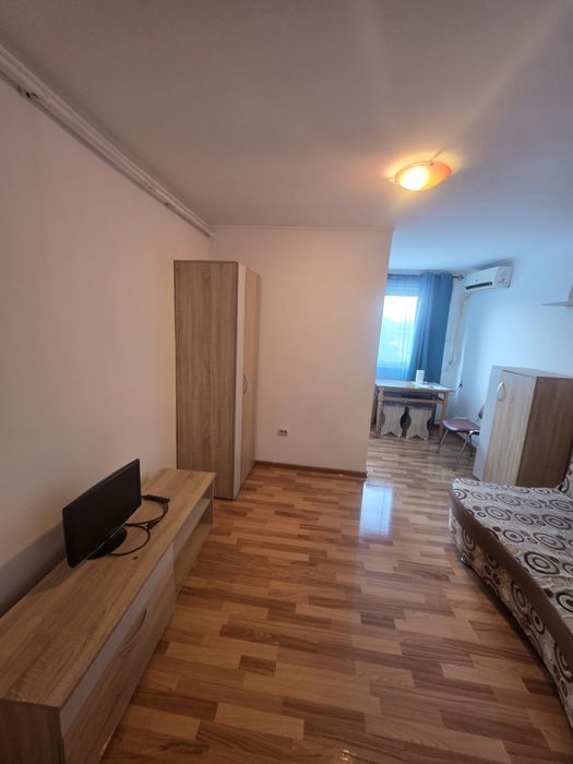 Închiriez garsoniera in zona sud c.t