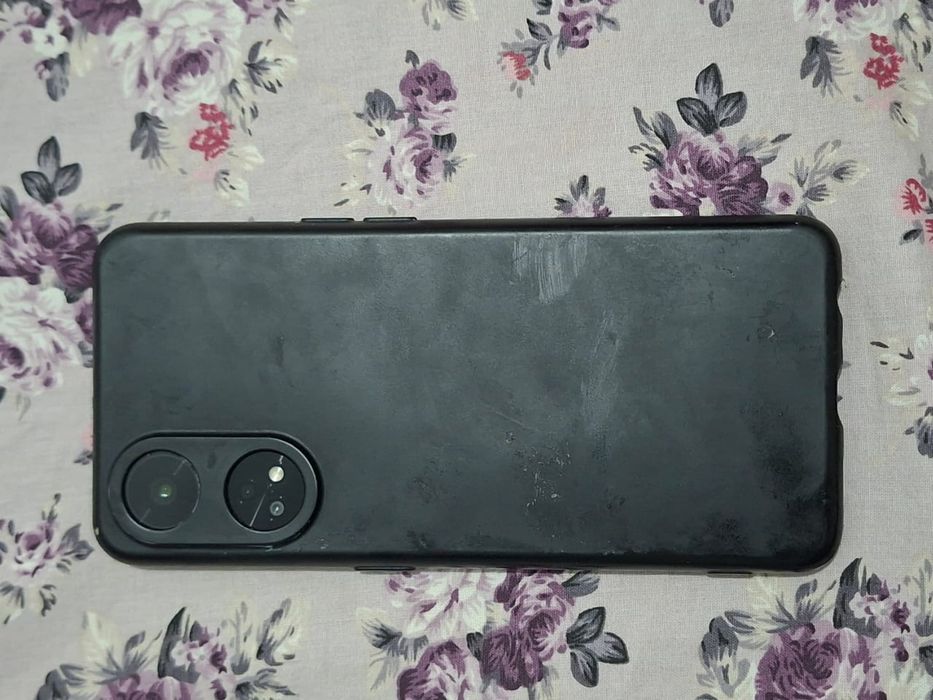 продам телефон!!!