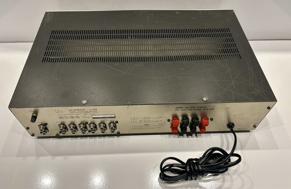 Amplificator Luxman L210 cu defect