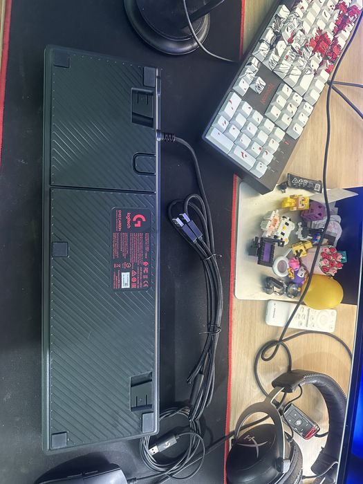 Tastatura Logitech G413 Carbon si Mouse logitech g102