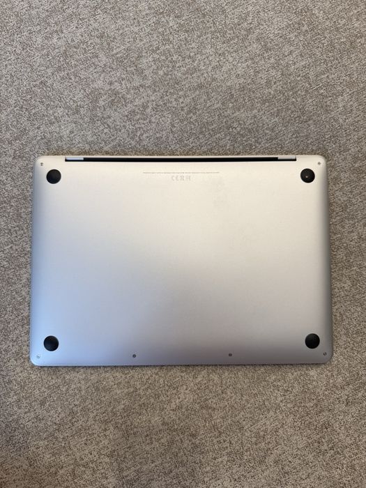 MacBook Pro 13 M2 2022