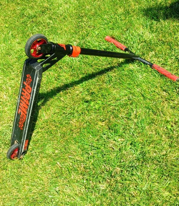 Трюковой самокат