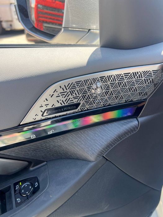 BMW i5 50L 2025 yil