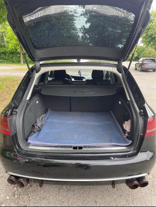 Vand audi A4 b8 brek anul 2009 primul proprietar pe Romania detin masina de 7 ani fiscal pe loc