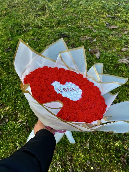 Buchet 165 trandafiri