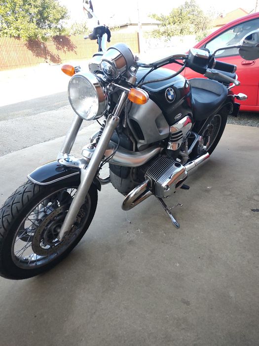 Vând BMW R1200C  Cruiser
