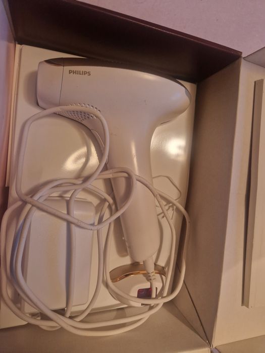 Фотоепилатор филипс лумеа адванс Philips Lumea