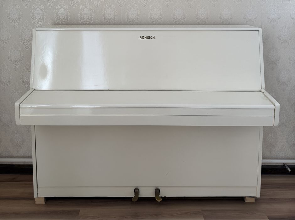 Немецкое пианино Ronisch