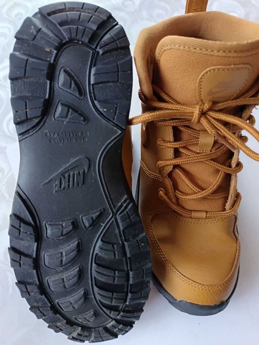 Спортни детски  обувки Nike Manoa, Timberland