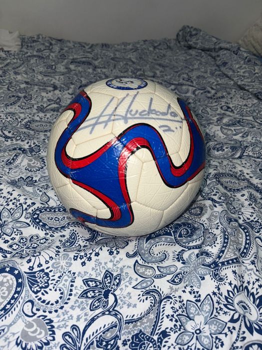 Minge semnată de Helmut Duckadam
