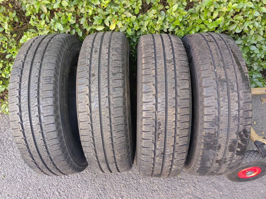 Гуми MICHELIN Agilis Camping 16