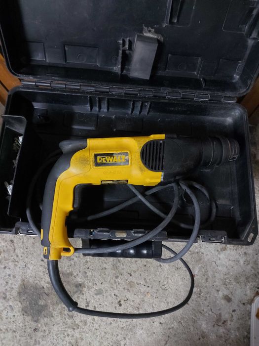 Перфоратор Dewalt, Девалт