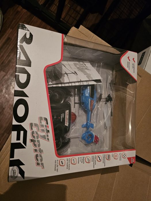 Elicopter cu telecomanda