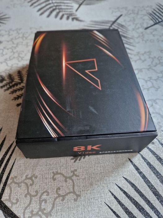 Нов 8K TV Box VONTAR-X4 Android 11.0 Amlogic S905X4 4/64GB UHD