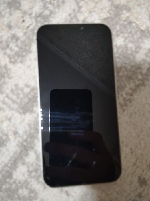 Продам айфон 12!