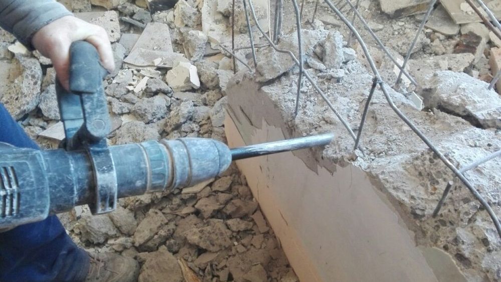 Кърти Чисти и Извозва,Ел. Услуги,Кнауф,шпакловка,боядисване,мазилка