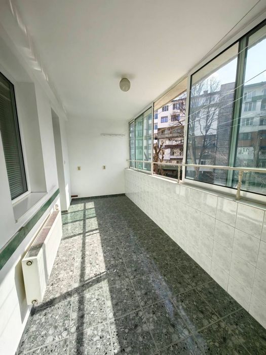 4 стаен Сторгозия ТУХЛЕН апартамент