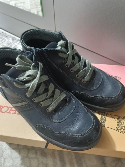 Ботинка для мальчика