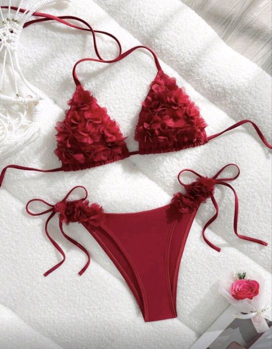 Дамски бански - нов