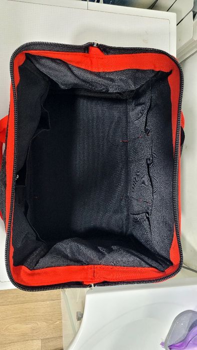 Продам новую сумку для инструментов