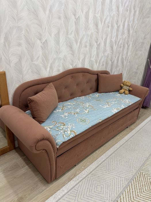 Диван раскладушка,