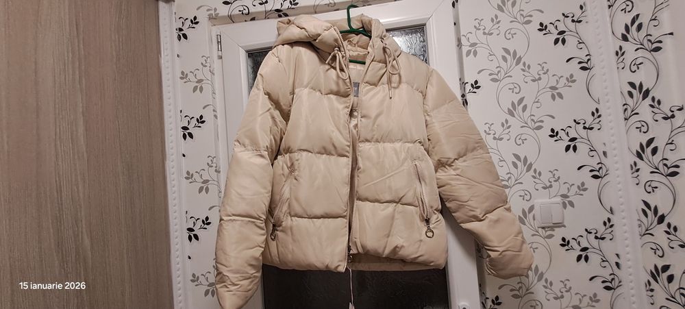 Vand geci 80 de lei bucata