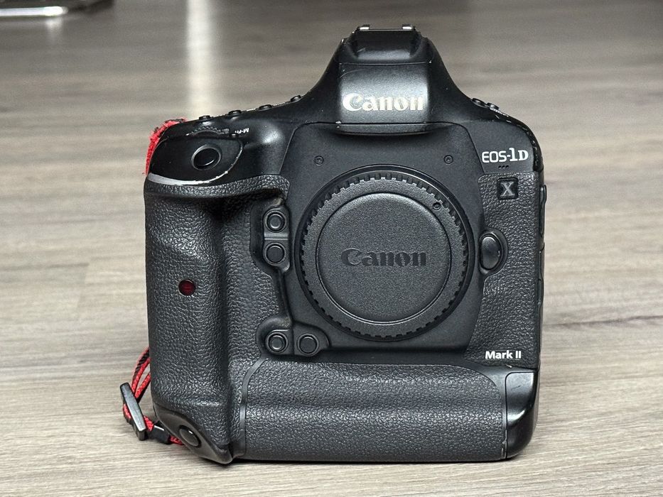 Canon 1 DX mark 2