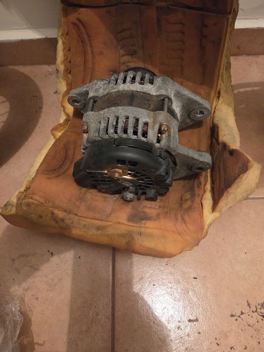 Vând alternator opel astra j 1.7 adtr 13500186