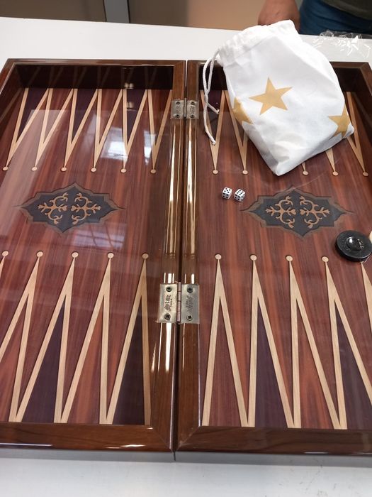 Joc table, calitate, 49x50, magnetic. Nou!