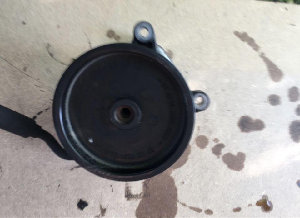 Pompa Servo Mercedes CLS 3.0 V6 W219 Pret 500 lei