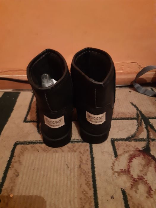 Угу для девочек зимние б.у