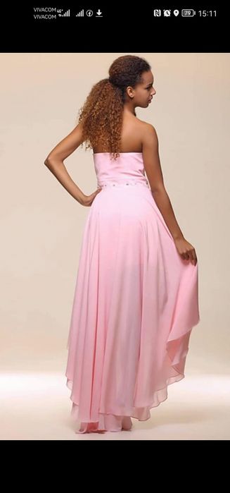 Продавам Абитуриентска рокля.Официална рокля.