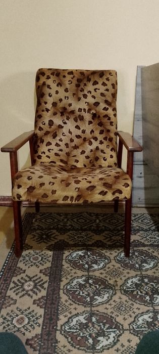 Два советских кресла в хорошем состоянии
