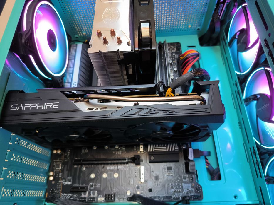 Unitate PC GAMING i7 11700KF 5GHz/16GB DDR4/RX5700 8GB GDDR6/SSD NVMe 256/HDD 1TB
