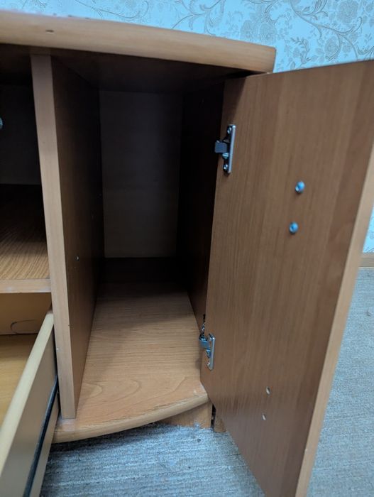 Тумба под телевизор