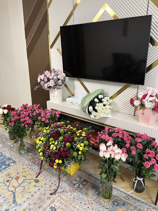 Цветы на выбор,состояние Б/у