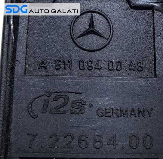 Senzor Debitmetru Aer Mercedes W163 ML270 2.2 CDI 1999 - 2005 Cod A6110940048 [N1361]